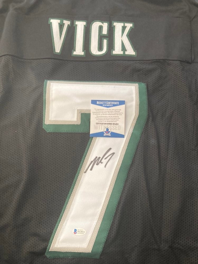 Michael vick signed jersey