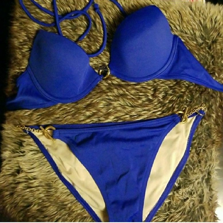 34B Victoria's Secret swim set