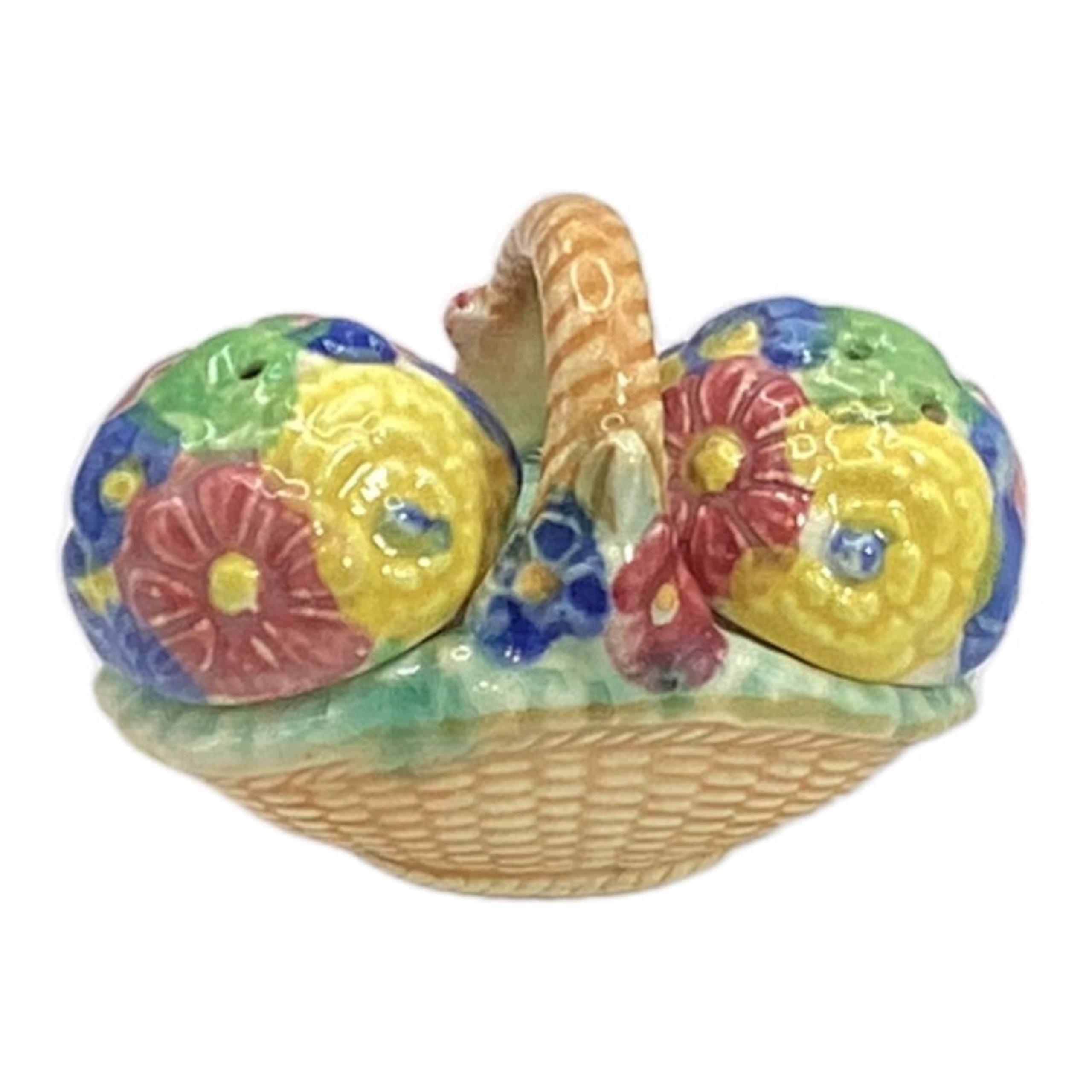 Salt Pepper Mini Shakers Flower Basket Vintage Japan Corks