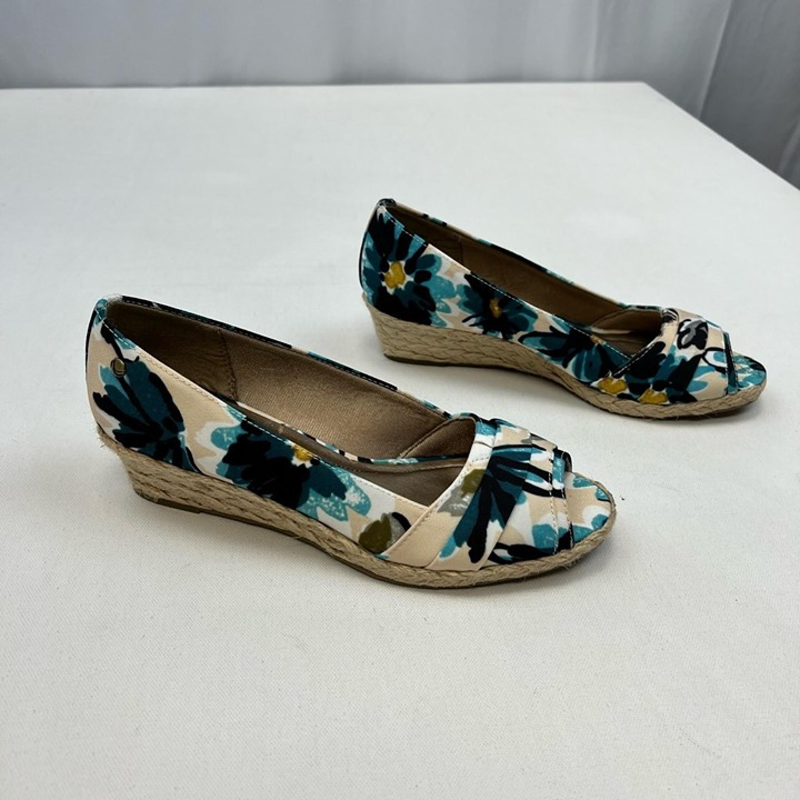 Lifestride Womens Espadrilles Heel Multicolor Fabric Floral Slip On Low 8.5 W