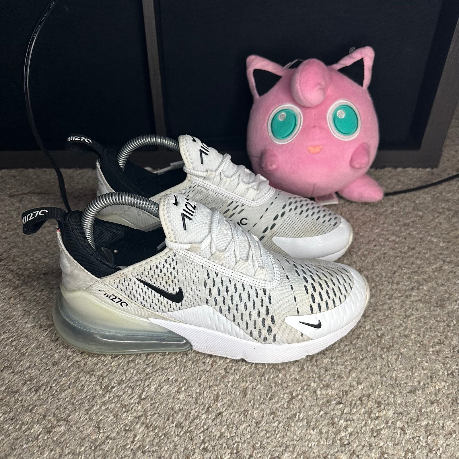 Nike Air Max 270 White Black AH6789-100 Sneakers Women’s Size 7.5