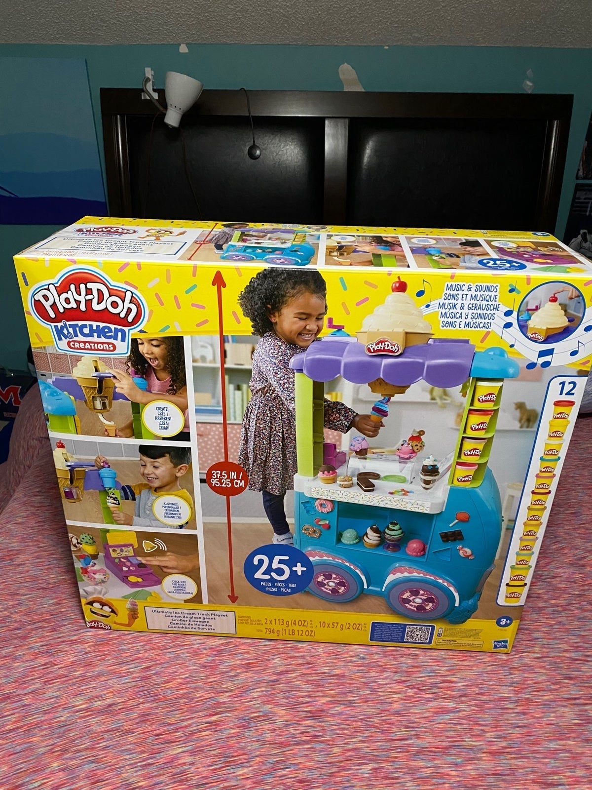 Play-Doh Kitchen Creations Ultimate Ice Cream Toy Truck Playset