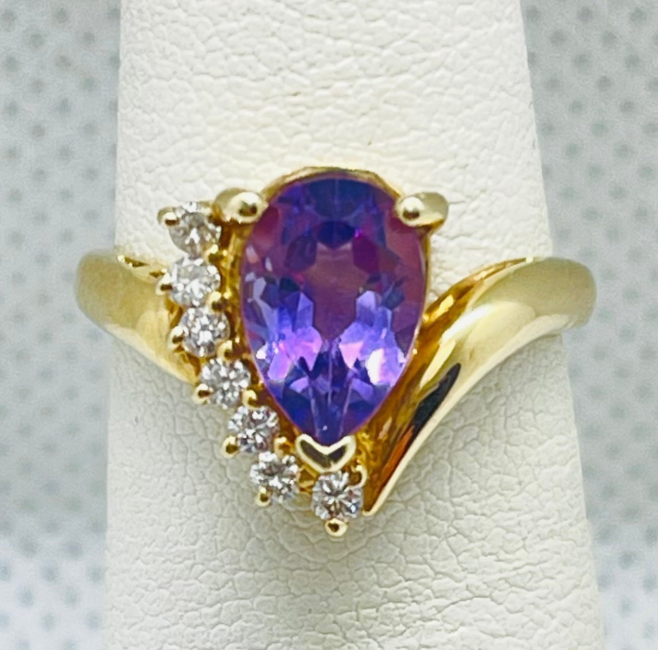 14 K yellow, gold amethyst diamond ring size 5 1.25 carats 3.51 grams