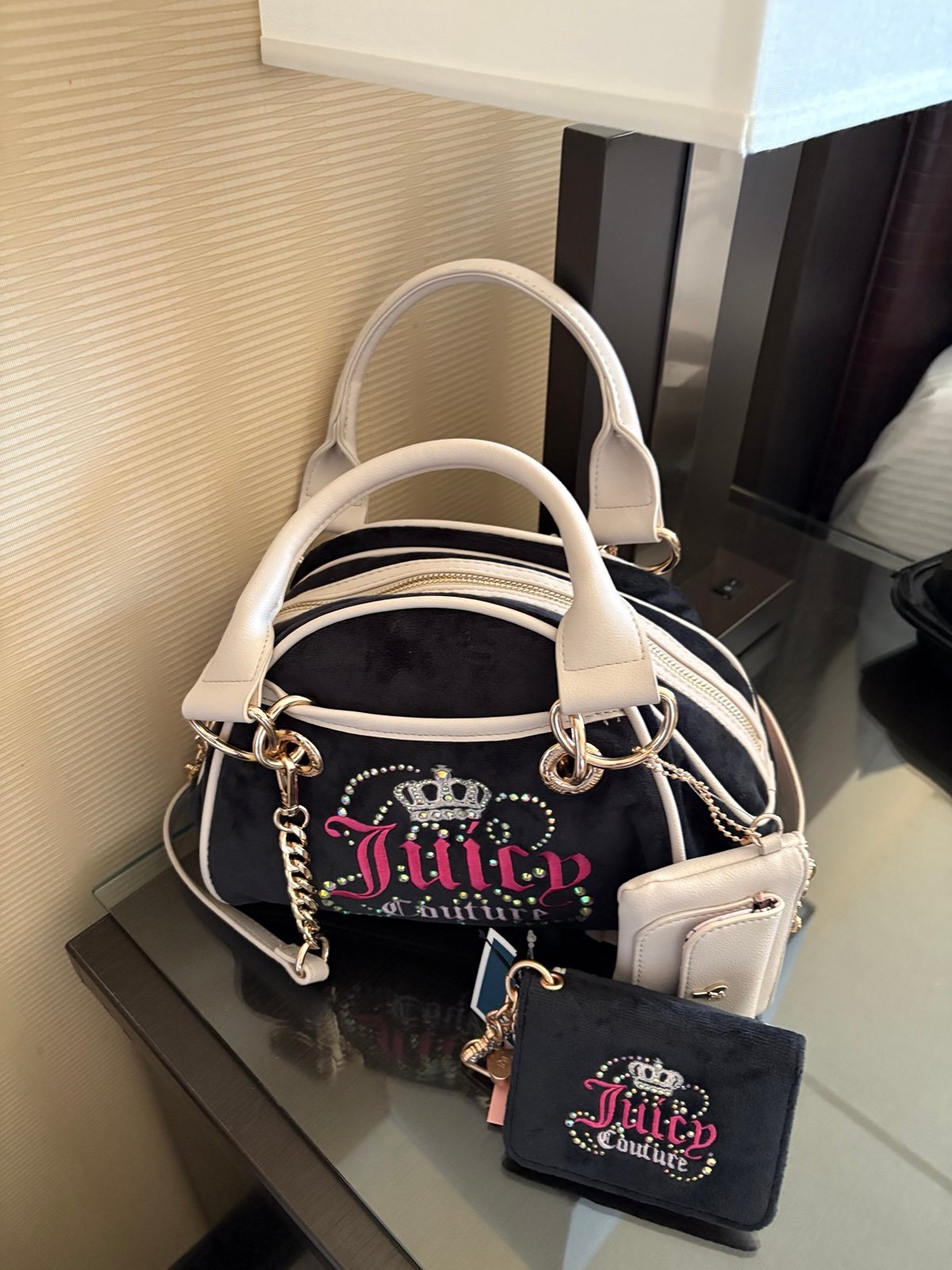 NEW JUICY COUTURE DREAMY JUICY SATCHEL and wallet