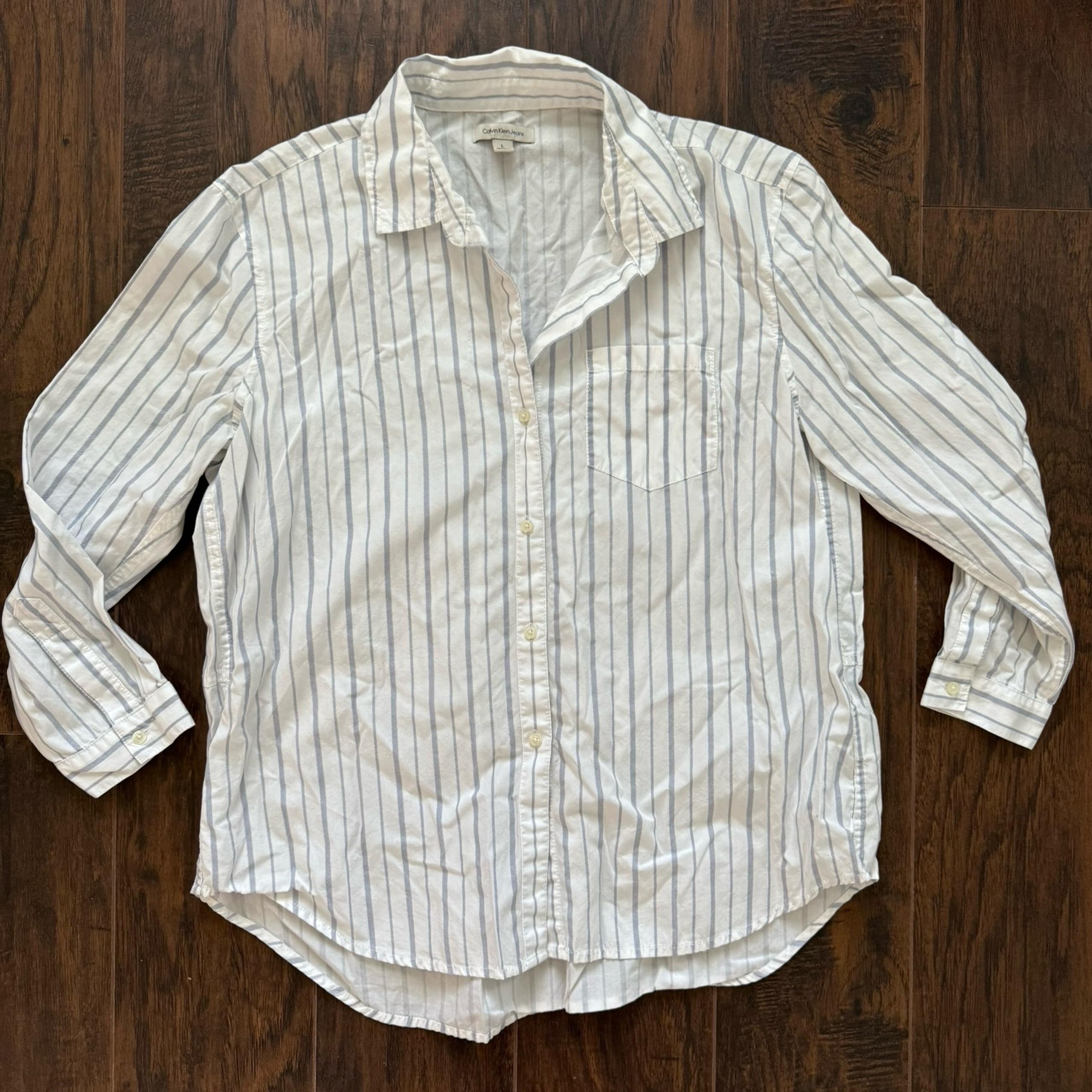 Calvin Klein Large White and Blue Pinstripe Boyfriend Button Down Shirt
