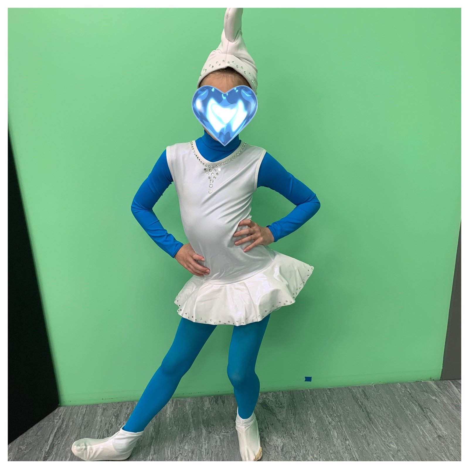 Custom Smurfs Costume - 10/12