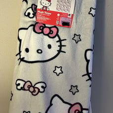Hello Kitty grey stars blanket