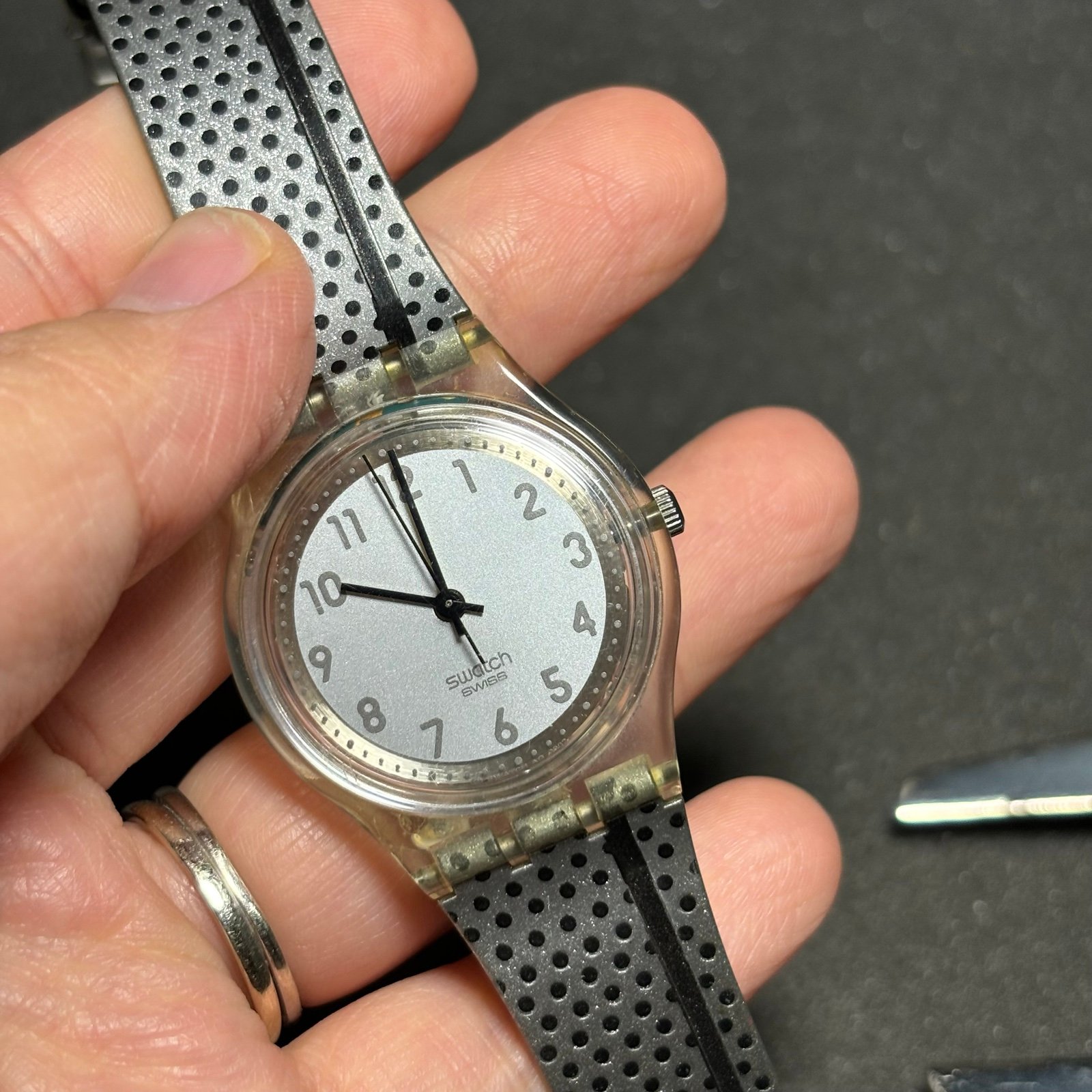 2002 Swatch Watch Access Fast & Steep SKK123C Working New Battery watch band mig