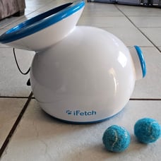 iFetch Automatic Dog Ball Launcher