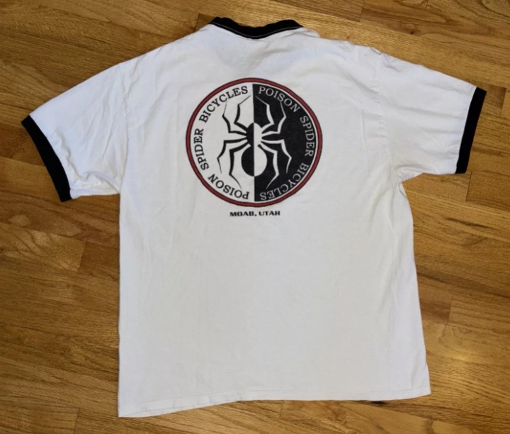 T Shirt Sz. L
