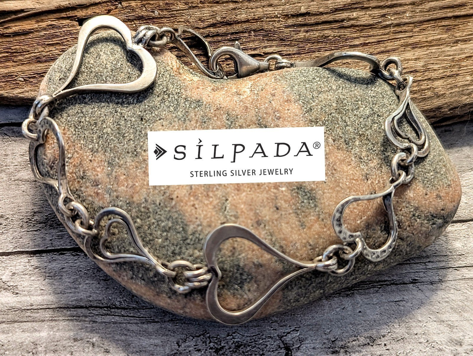 Silpada Retired Spread Love Signed .925 Sterling Open Heart Link Bracelet