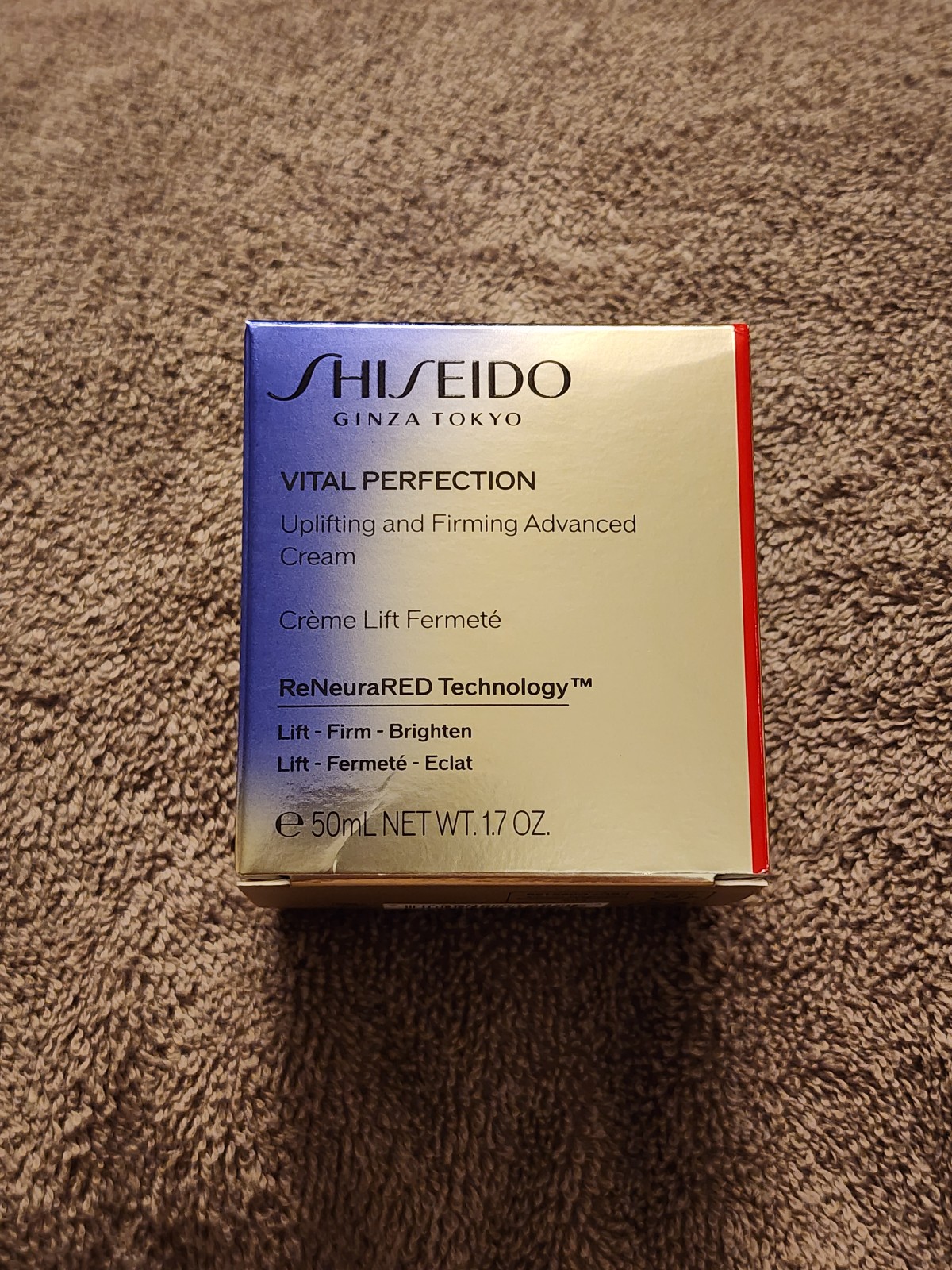 Shiseido Vital Perfection Uplifting and Firming Advanced Cream