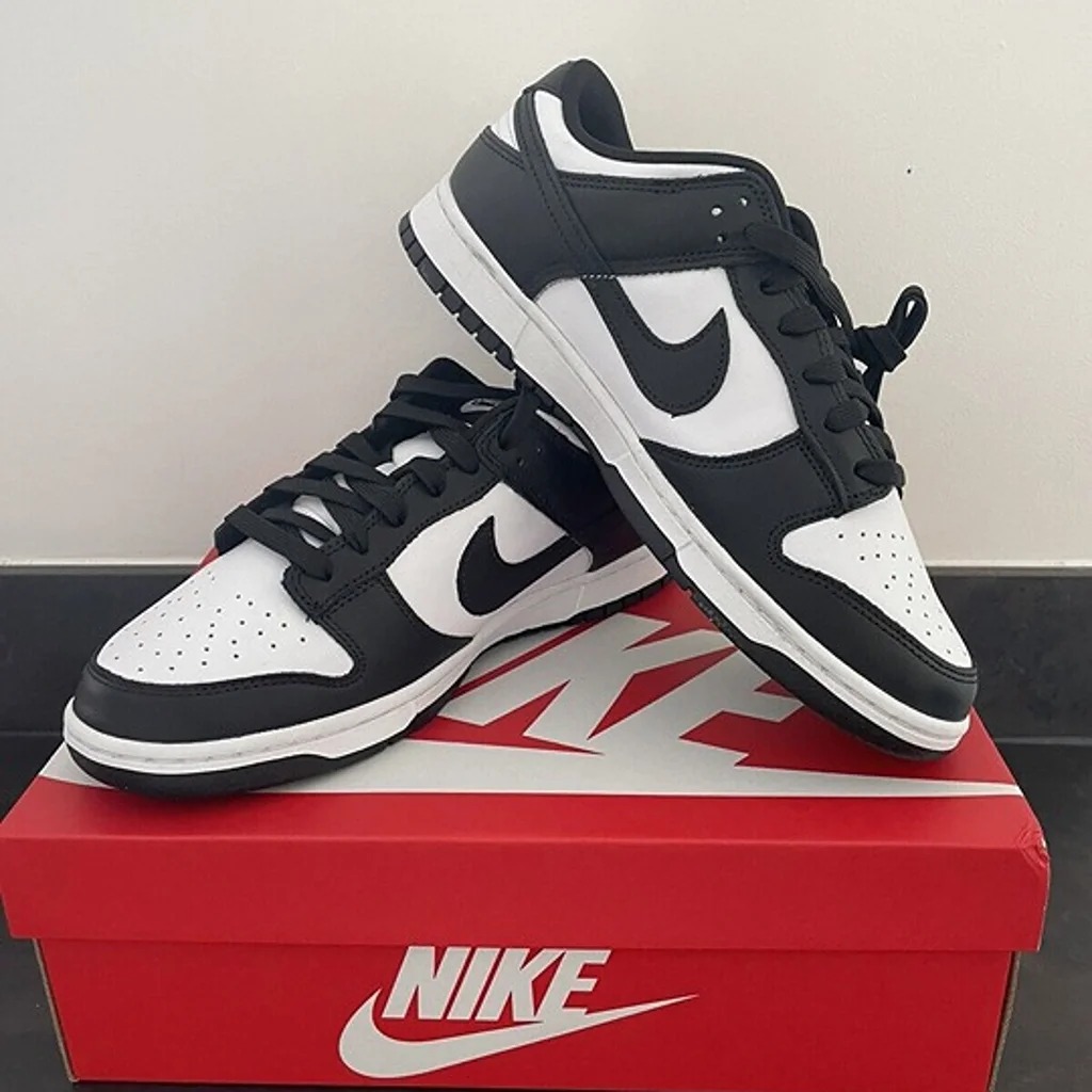 Nike Dunk Low Retro White Black Panda Women Size 8.5