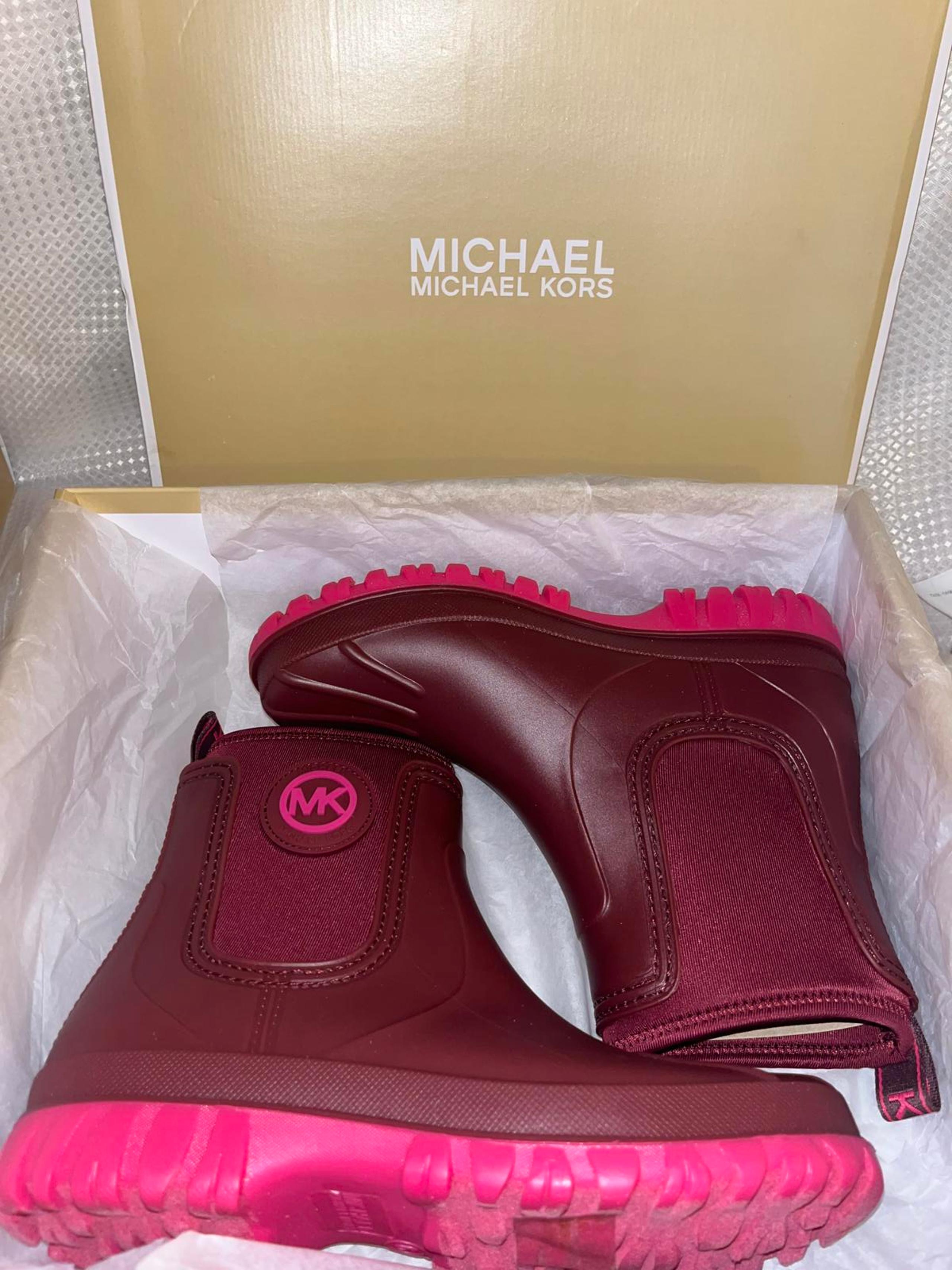 Michael Kors Tucker Rain Bootie Merlot Multi Size 6M