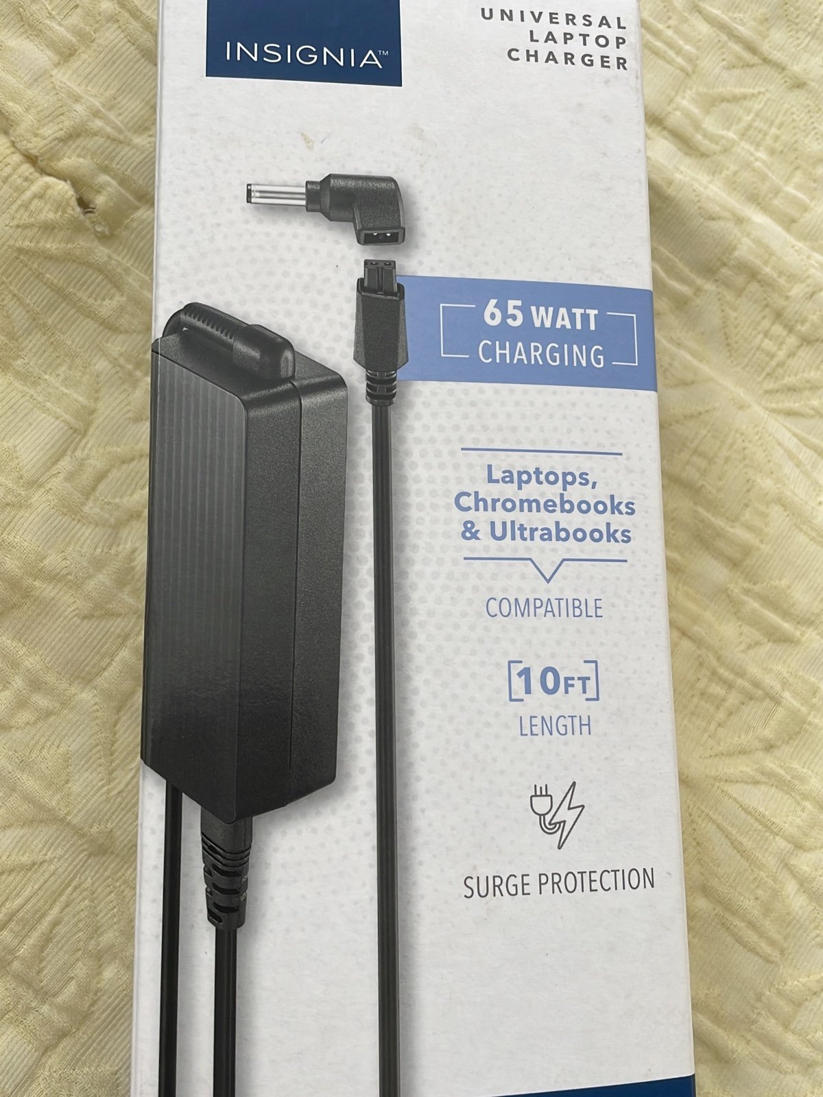 Universal laptop charger