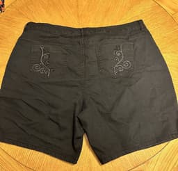 Item photo preview #3