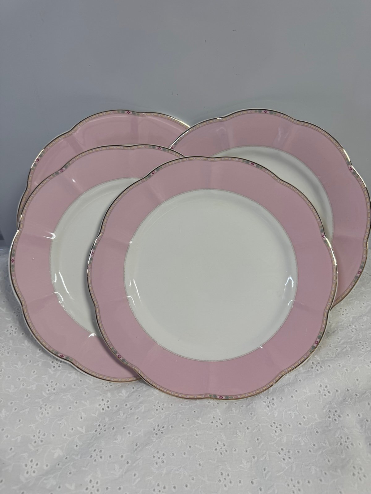 GRACE TEAWARE PORCELAIN DINNER PLATES- set of 4