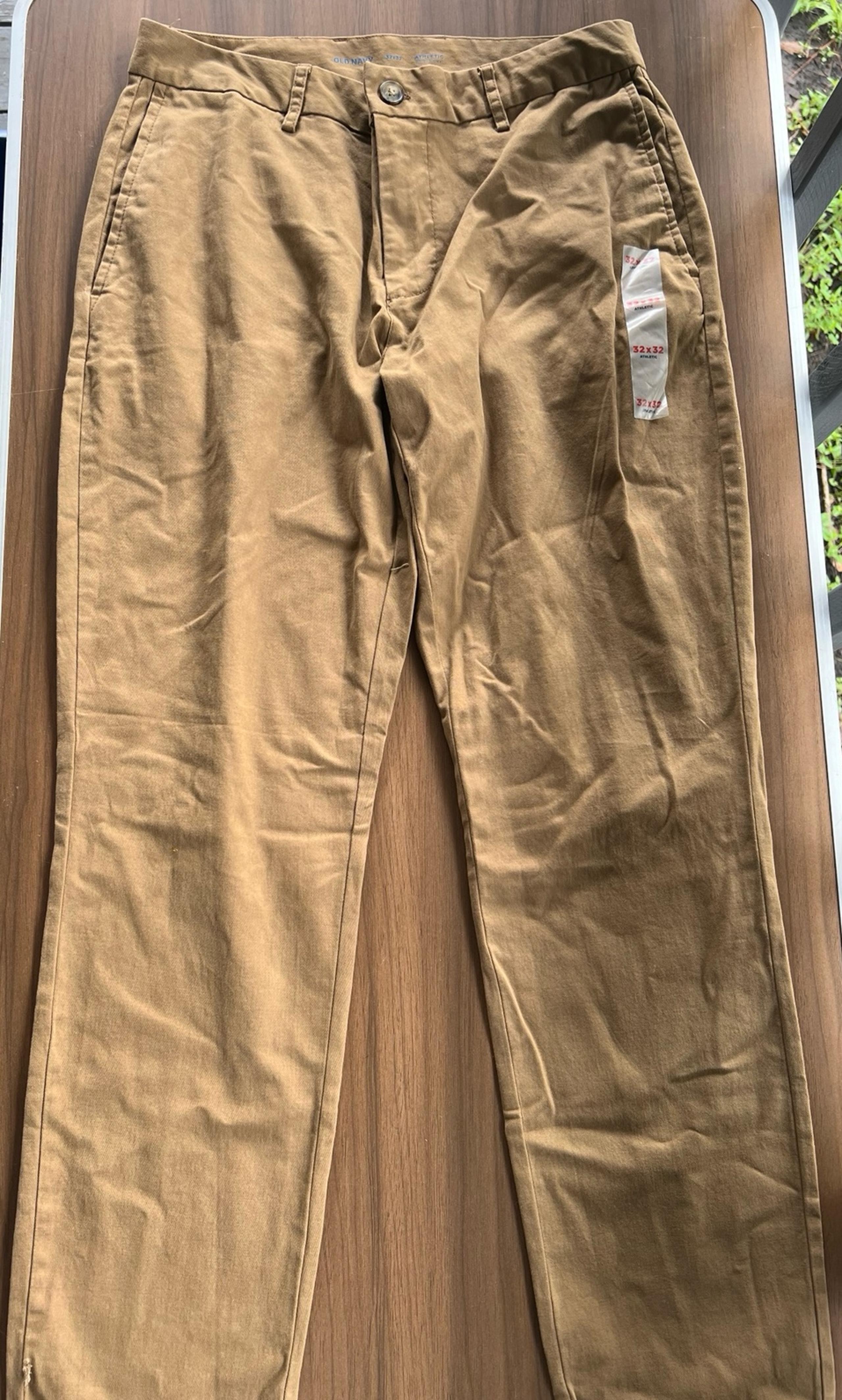 Old Navy Men’s Athletic Pants