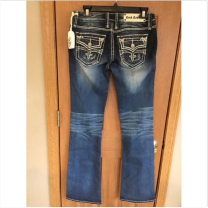 New! ROCK REVIVAL BOOT CUT JEANS SIZE 26