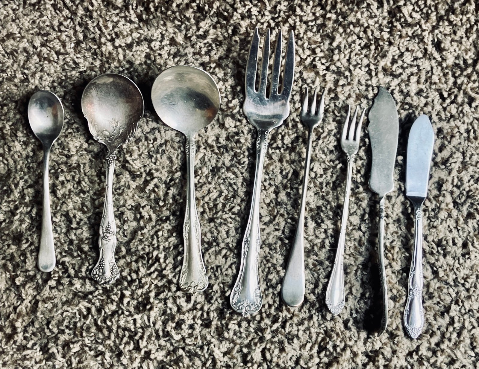 8 antique silver flatware pieces Rogers, empire, Wallace, &….