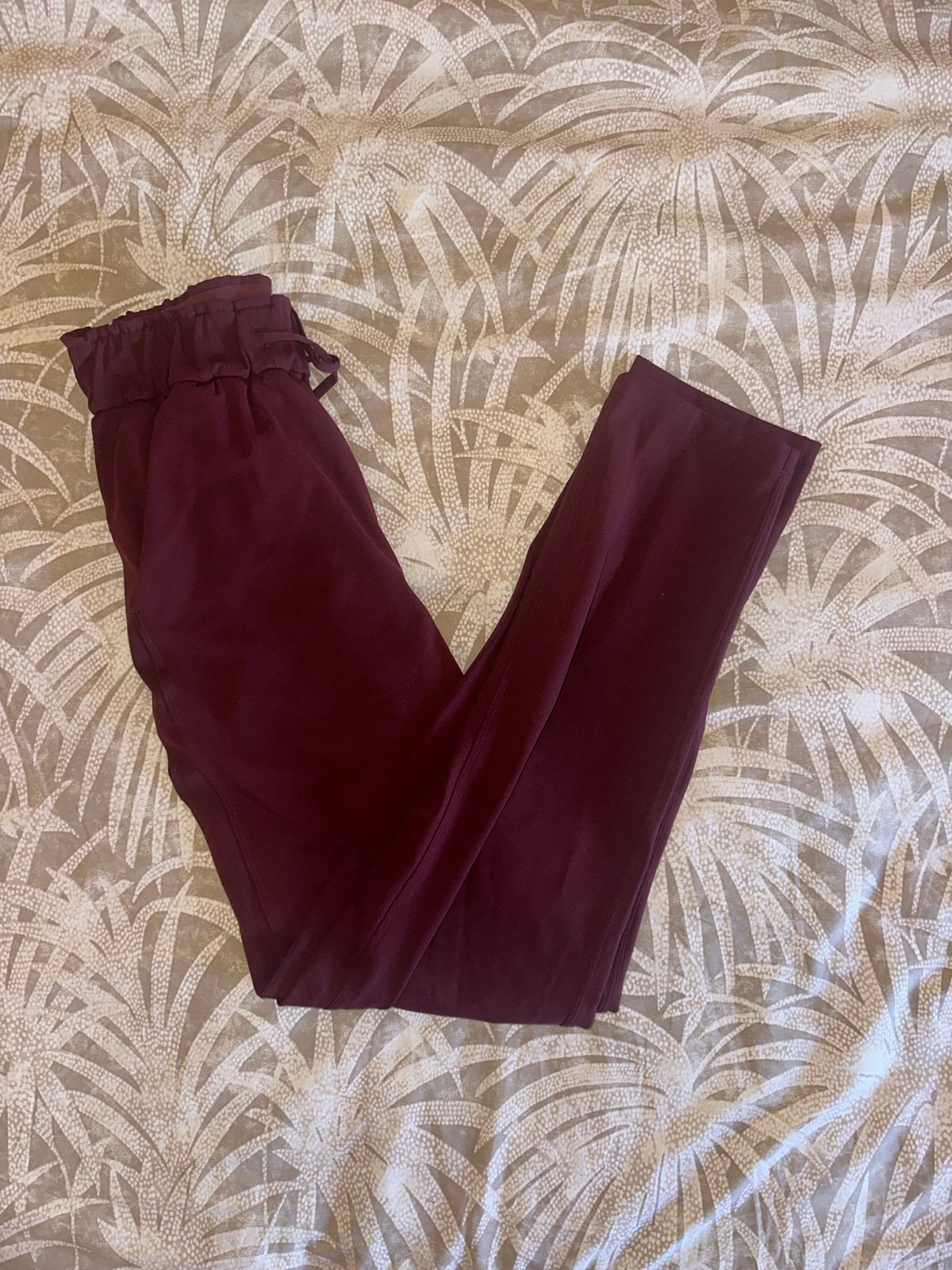 Lululemon joggers size 0