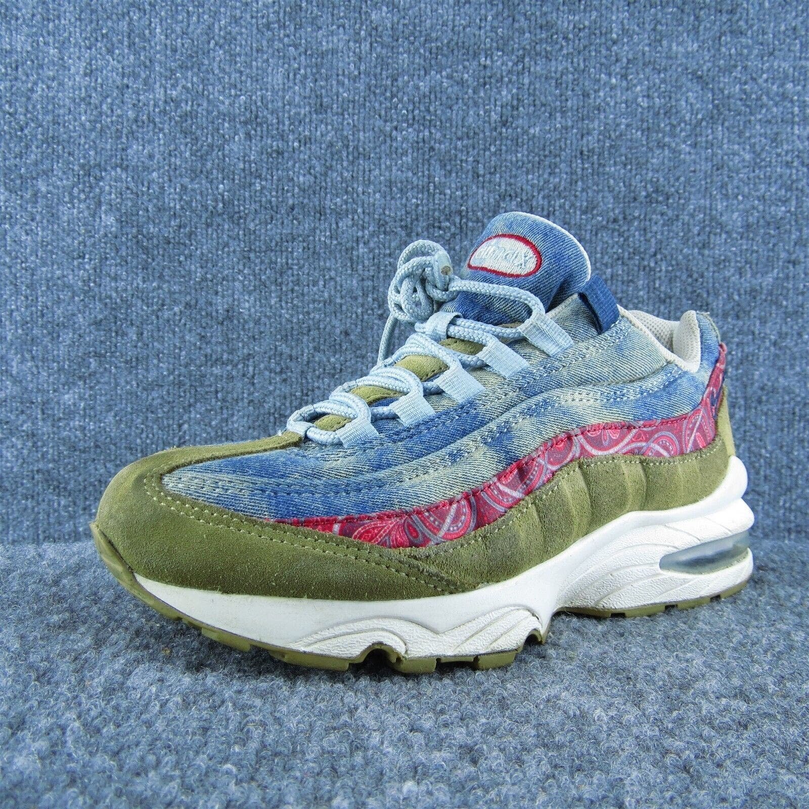 Nike Boys Sneaker Shoes Athletic Multicolor Fabric Lace Up Size Y 5 Medium