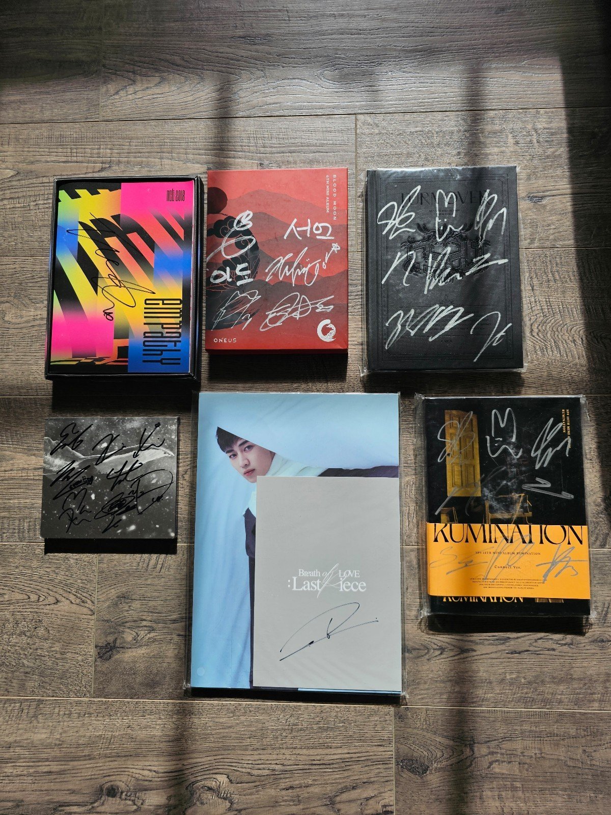 kpop signed albums
