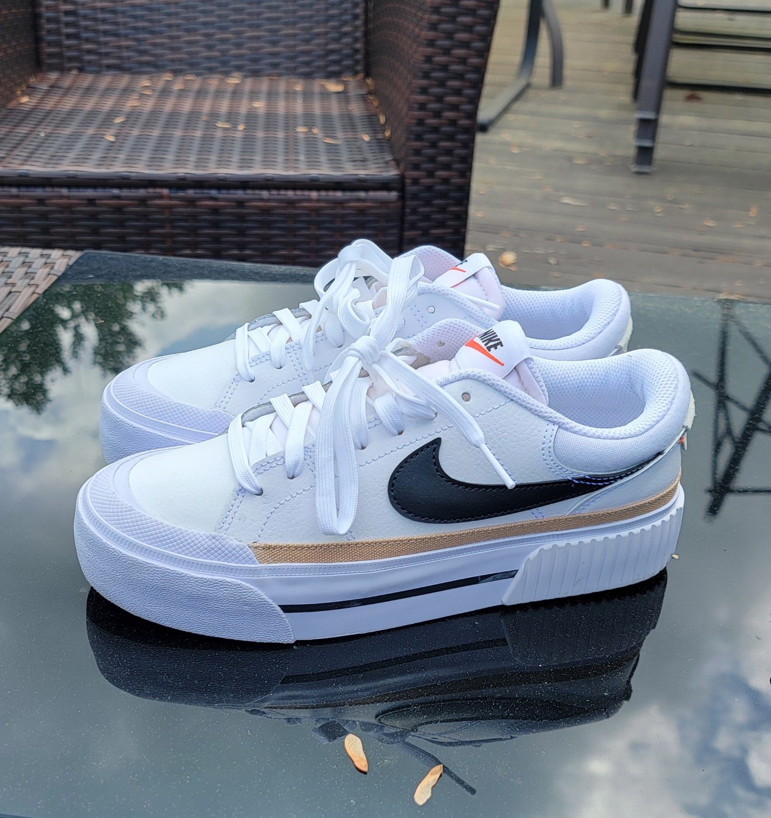 Nike Court Legacy Lift women size 6.5