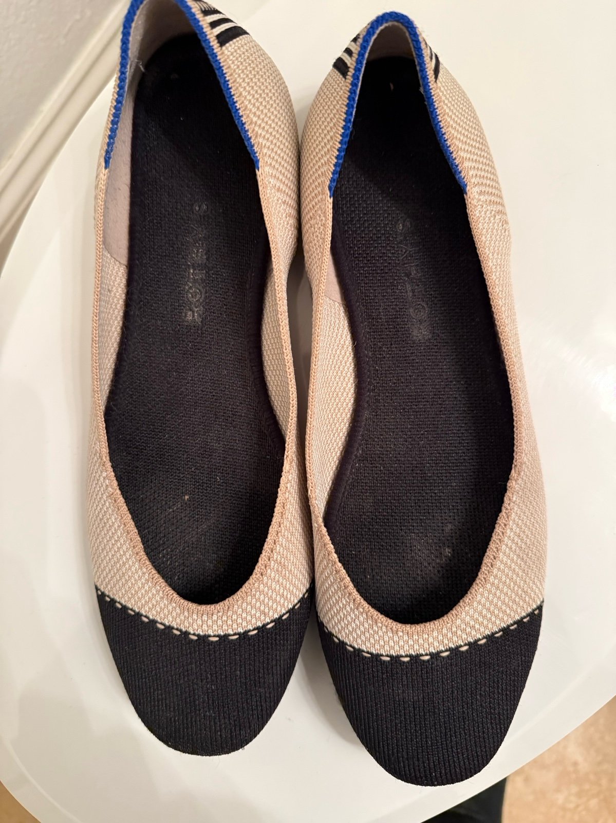 Rothy’s The Square in Tuxedo flats 9. 5