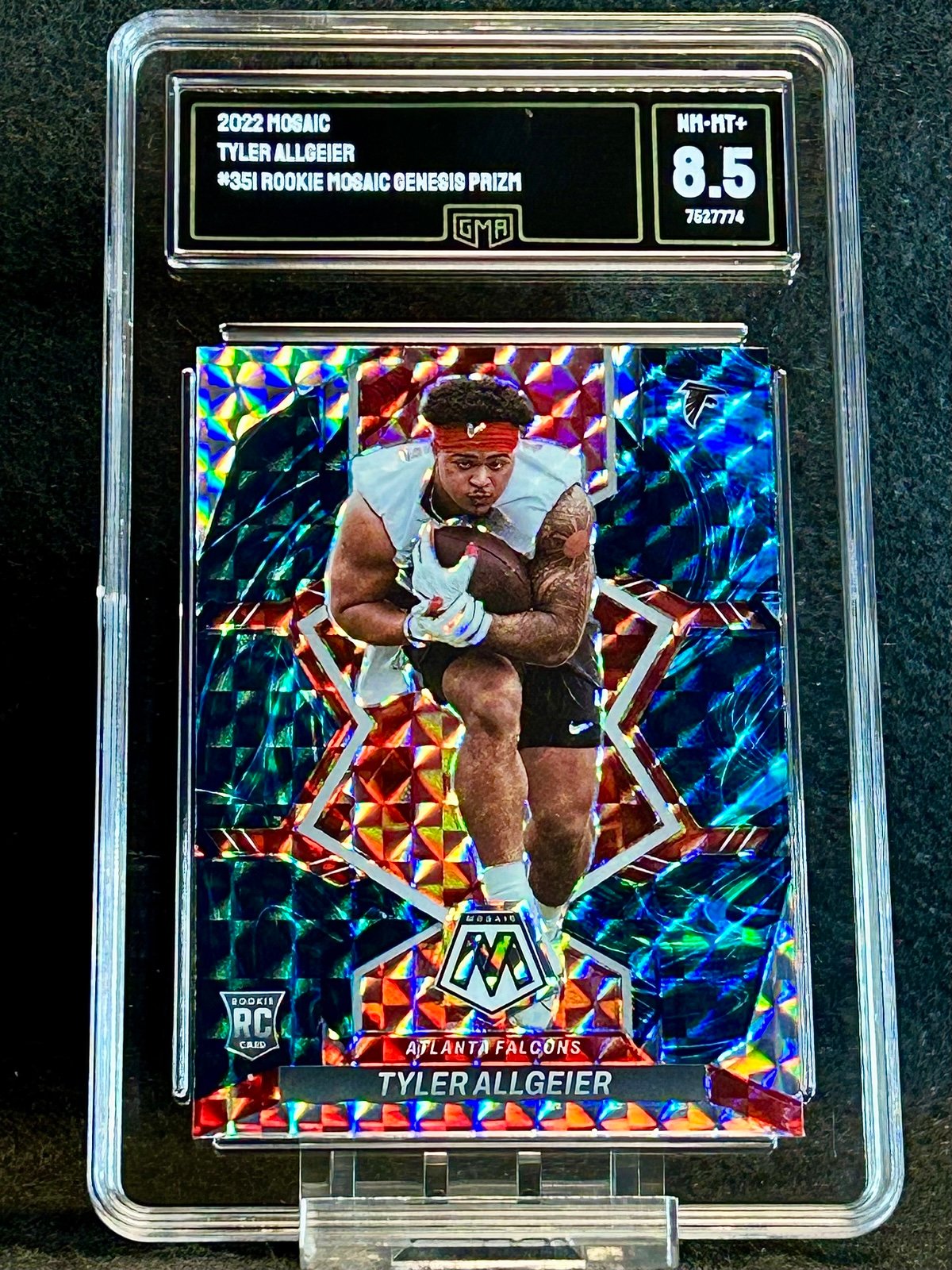 2022 tyler allgeier Rookie Mosaic Genesis Prizm