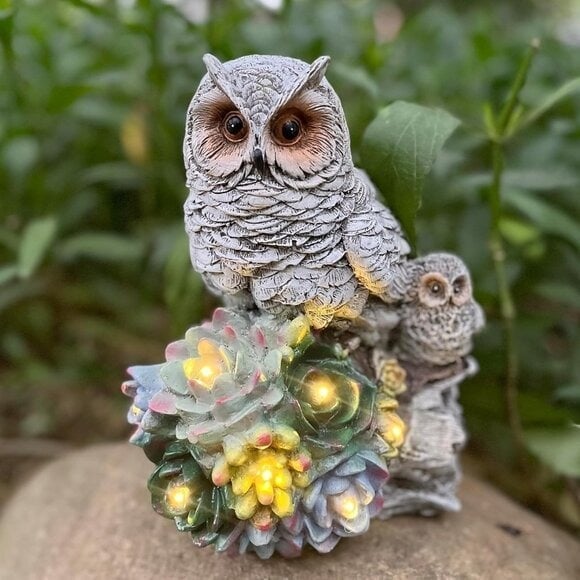 New Mother Owl and Child Garden Statue with Solar LED Light for Patio Yards