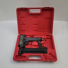 Craftsman 18 Guage Brad Nailer Pneumatic 3/8 - 11/4 Model: 351-18310 With Case