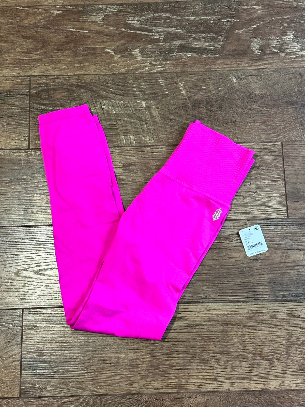 NWT Free People Movement Good Karma Leggings Living Magenta M/L