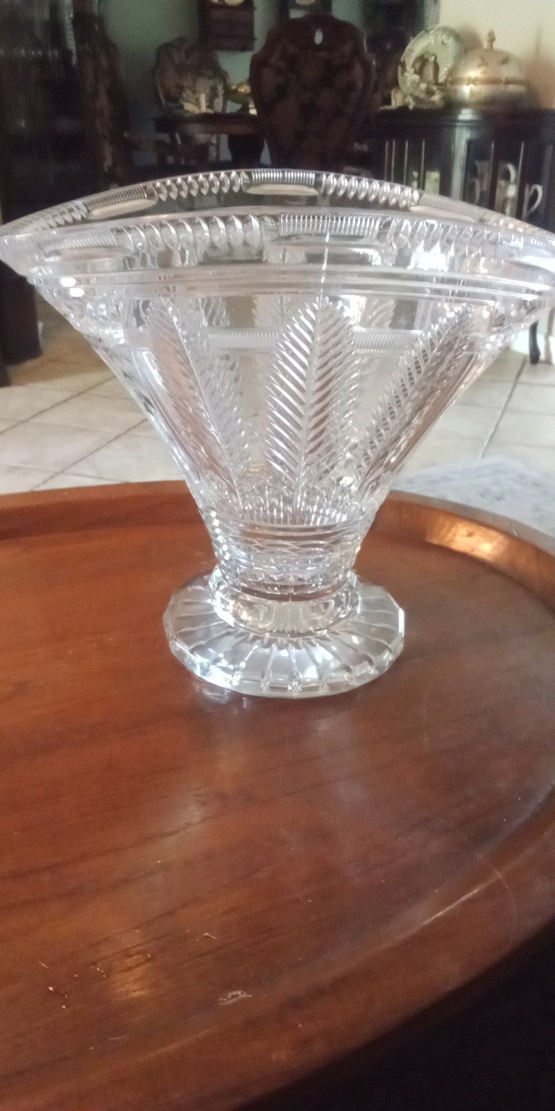 Vintage crystal cut bowl or vase 9x 12