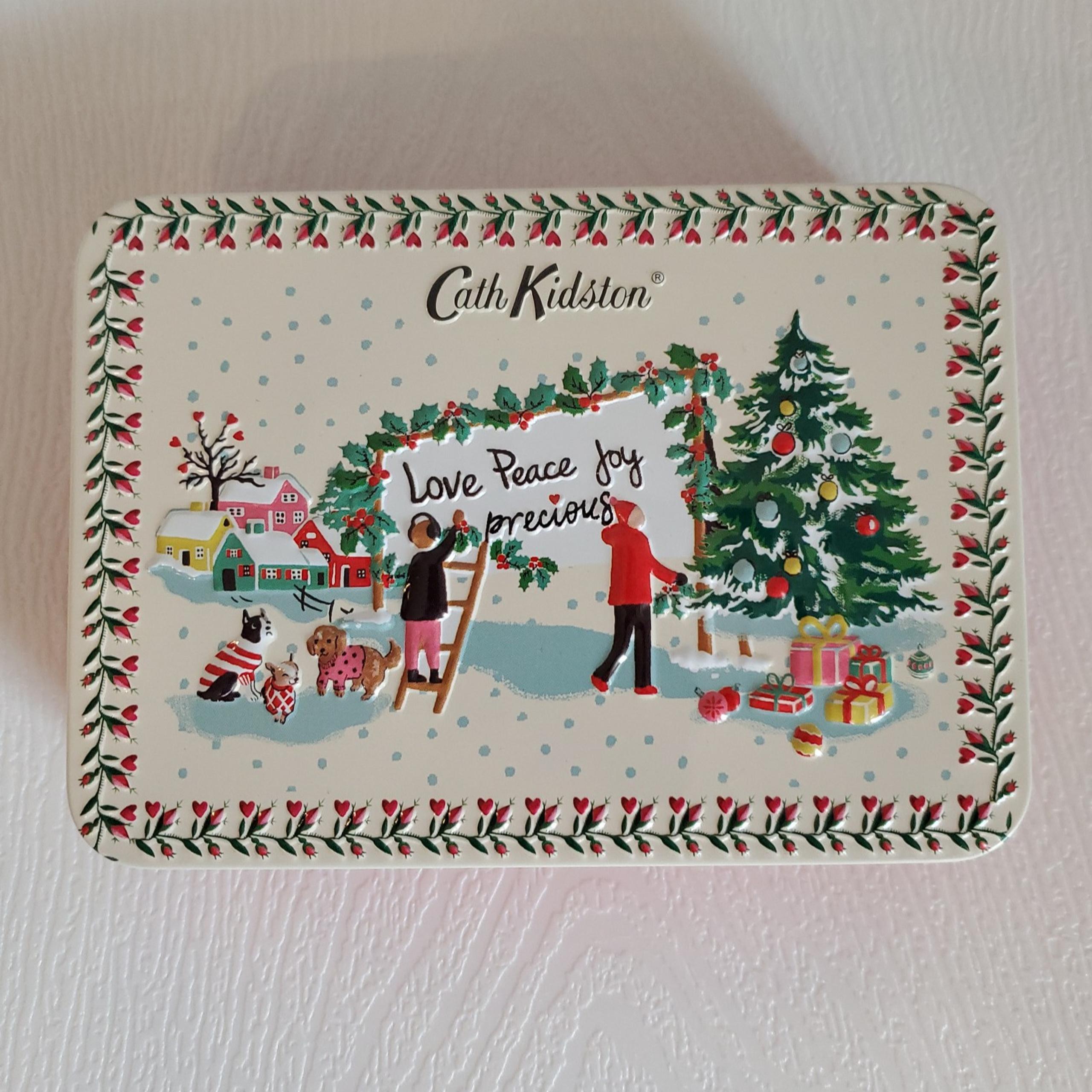New Cath Kidston Red Shine Bright Holiday Red Berry & Cedar Hand & Lip Tin