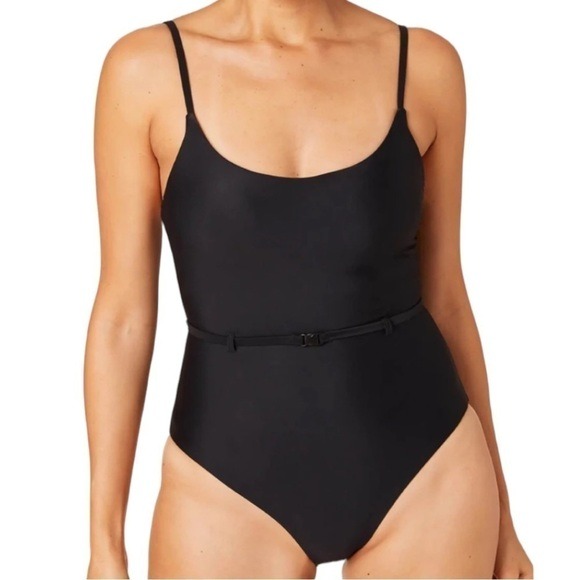 New! Andie The Riviera Belted Classic One Piece Swimsuit