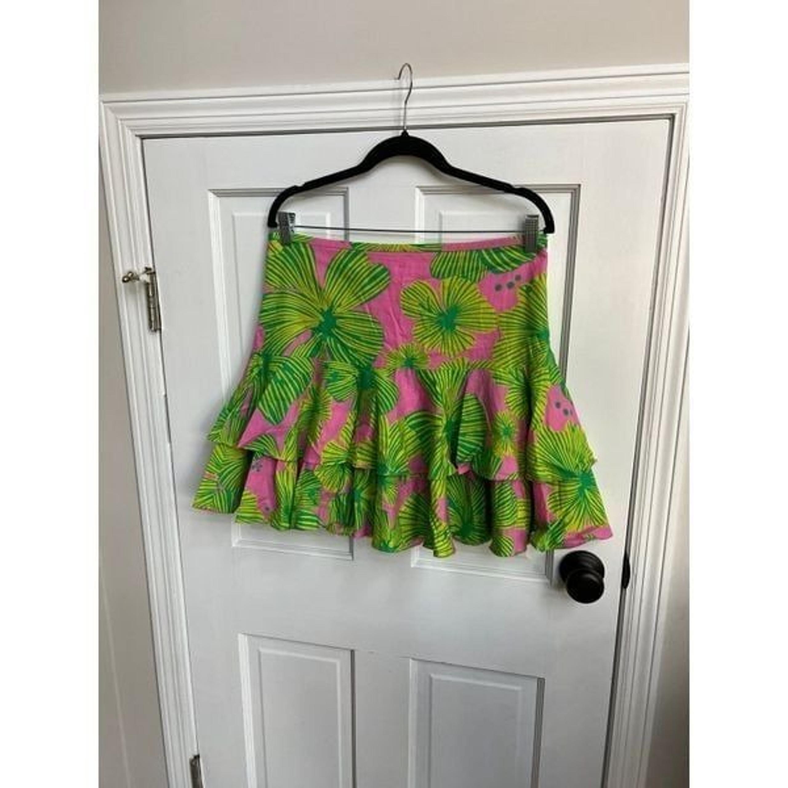 Lilly Pulitzer Women’s 6 Pink Green Leaf Layered Tiered Ruffled Mini Flare Skirt