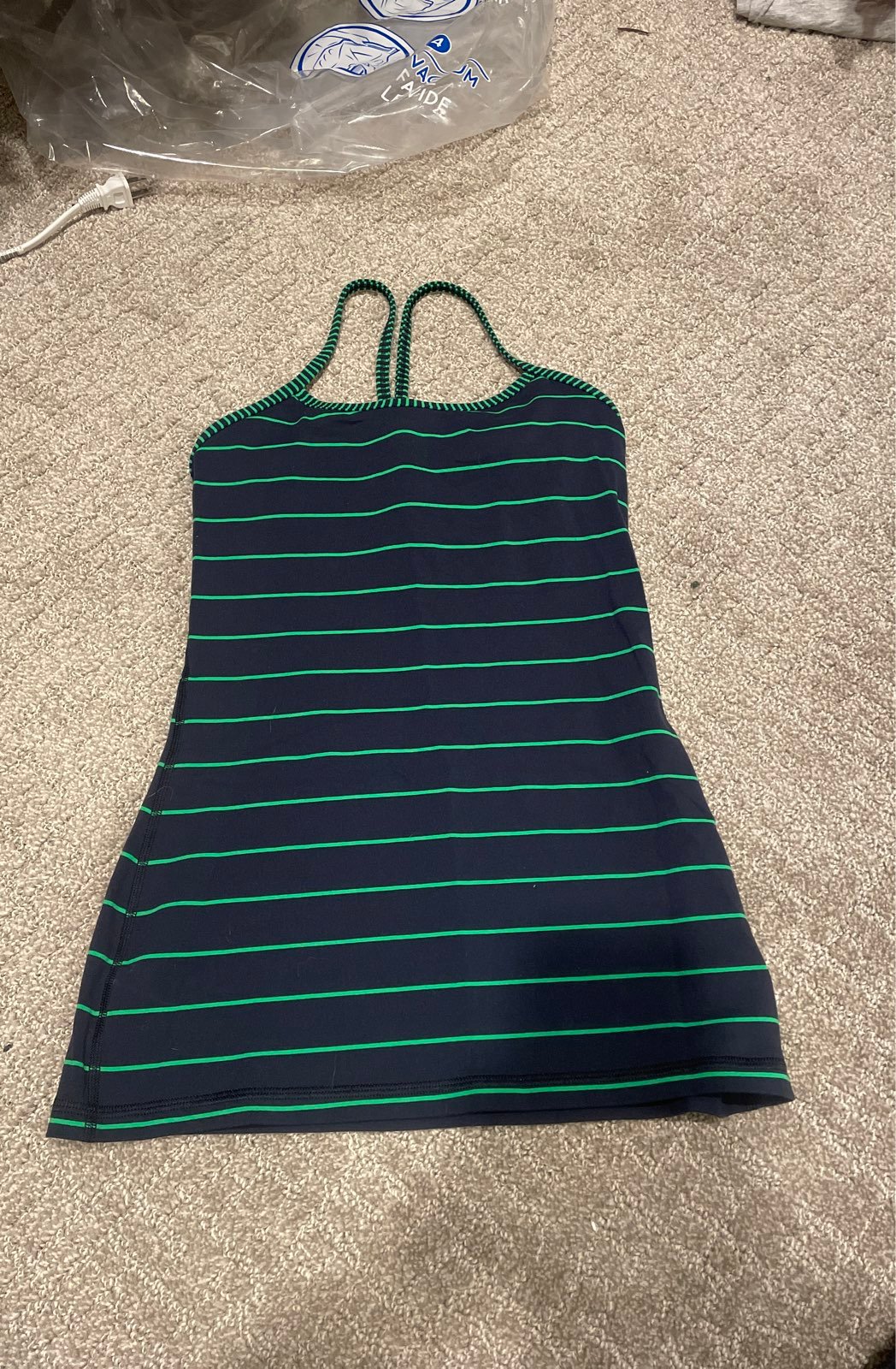 Lululemon Athletica Tank Top (Size 4)