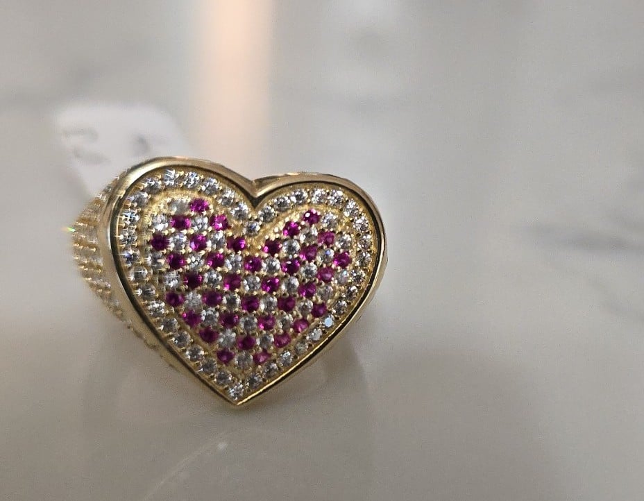 Heart ring