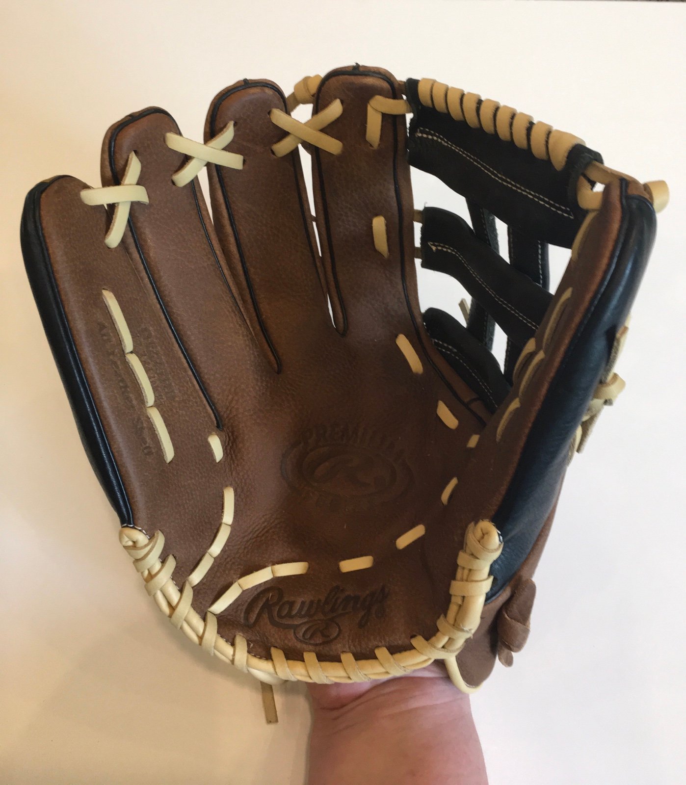 Rawlings Glove D1275HD 12.75 Inch Premium Series Glove Left Hand Throw