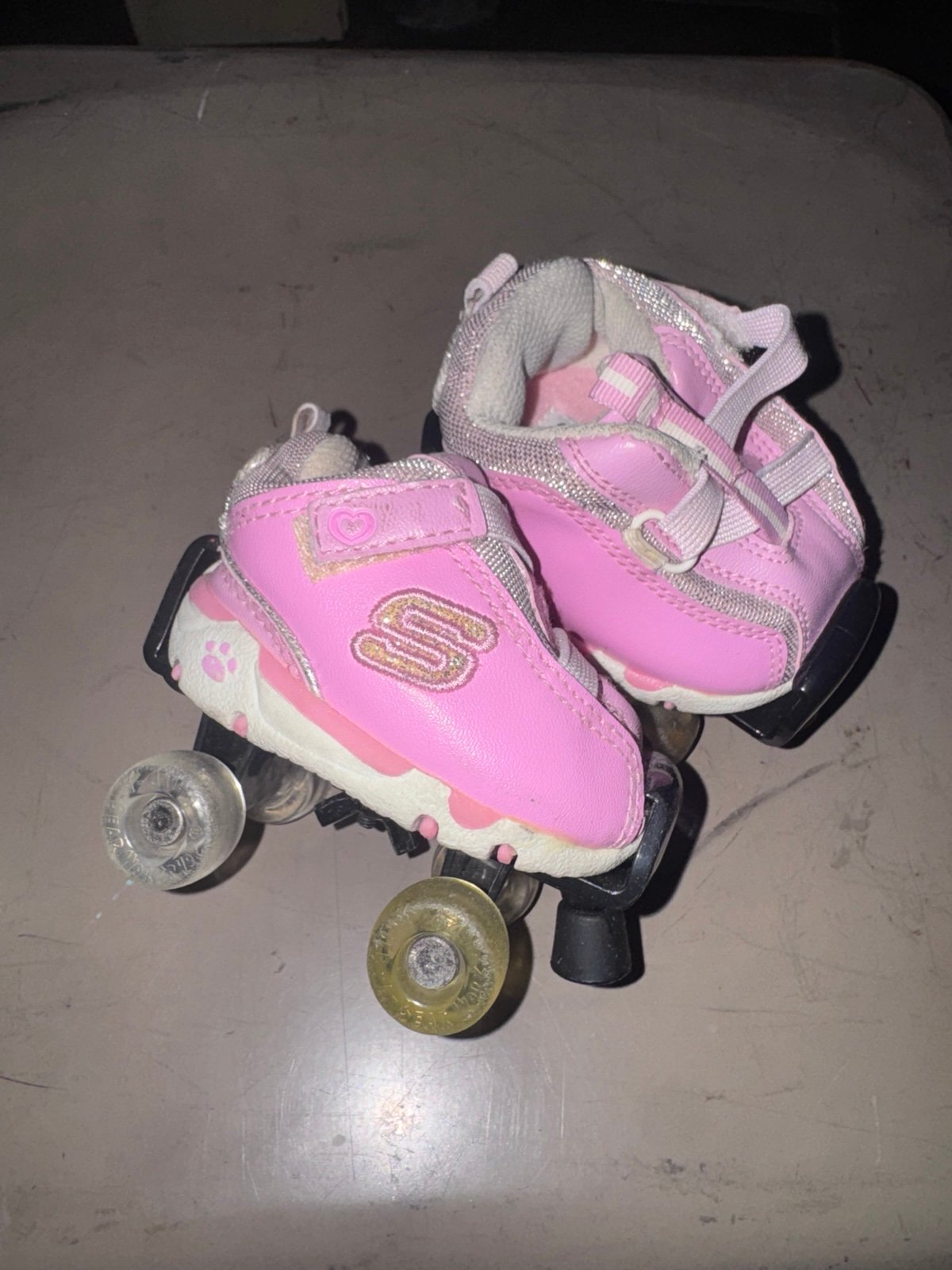 Skechers build a bear skates !