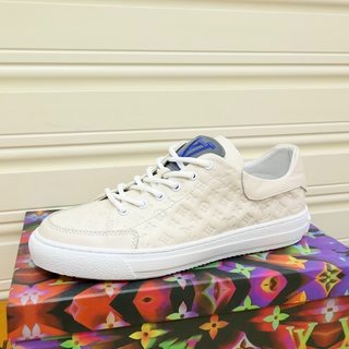 White casual shoes