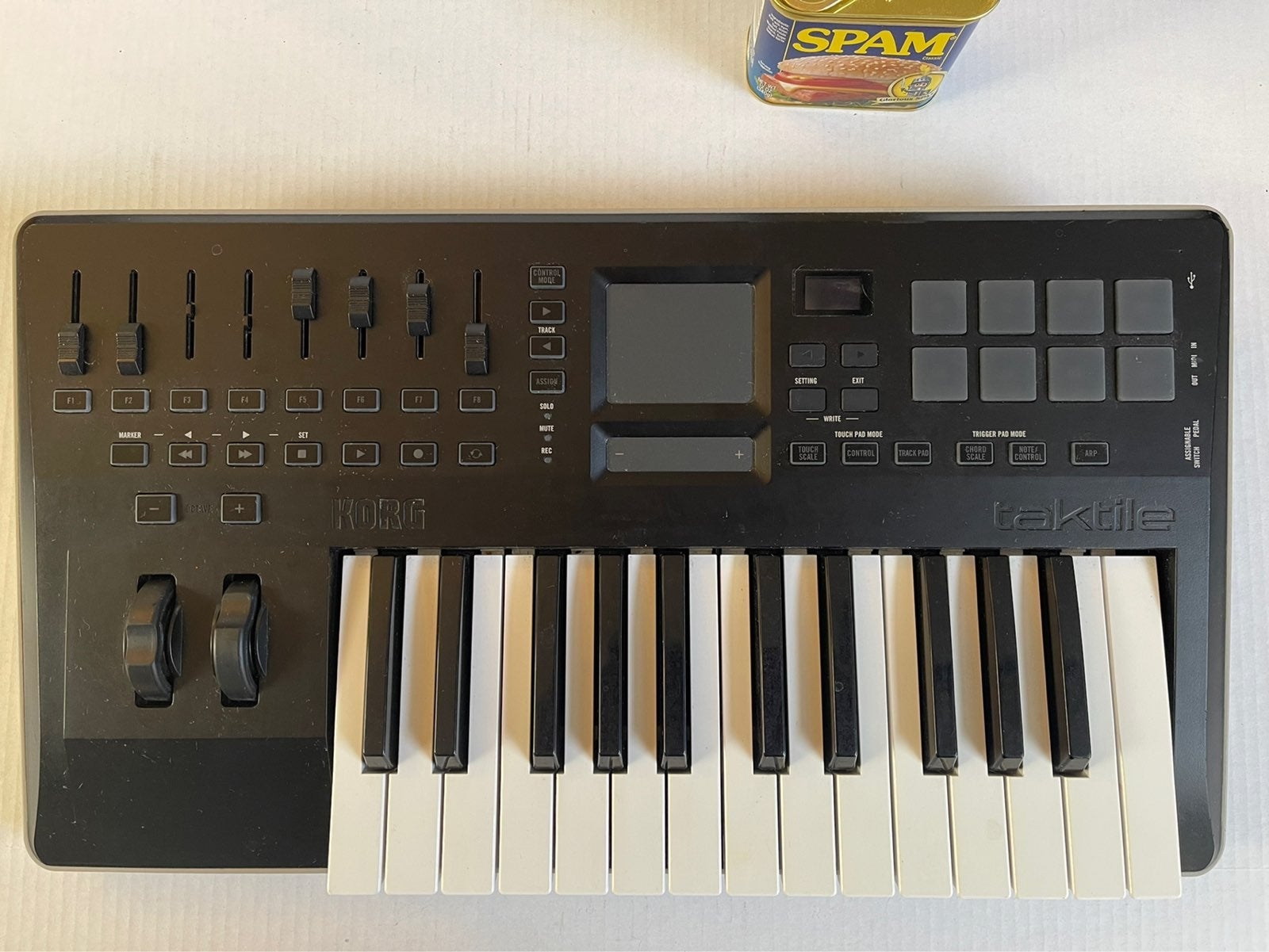 Korg Tactile-25 Midy Keyboard Synthesizer 25 Key Pro Audio