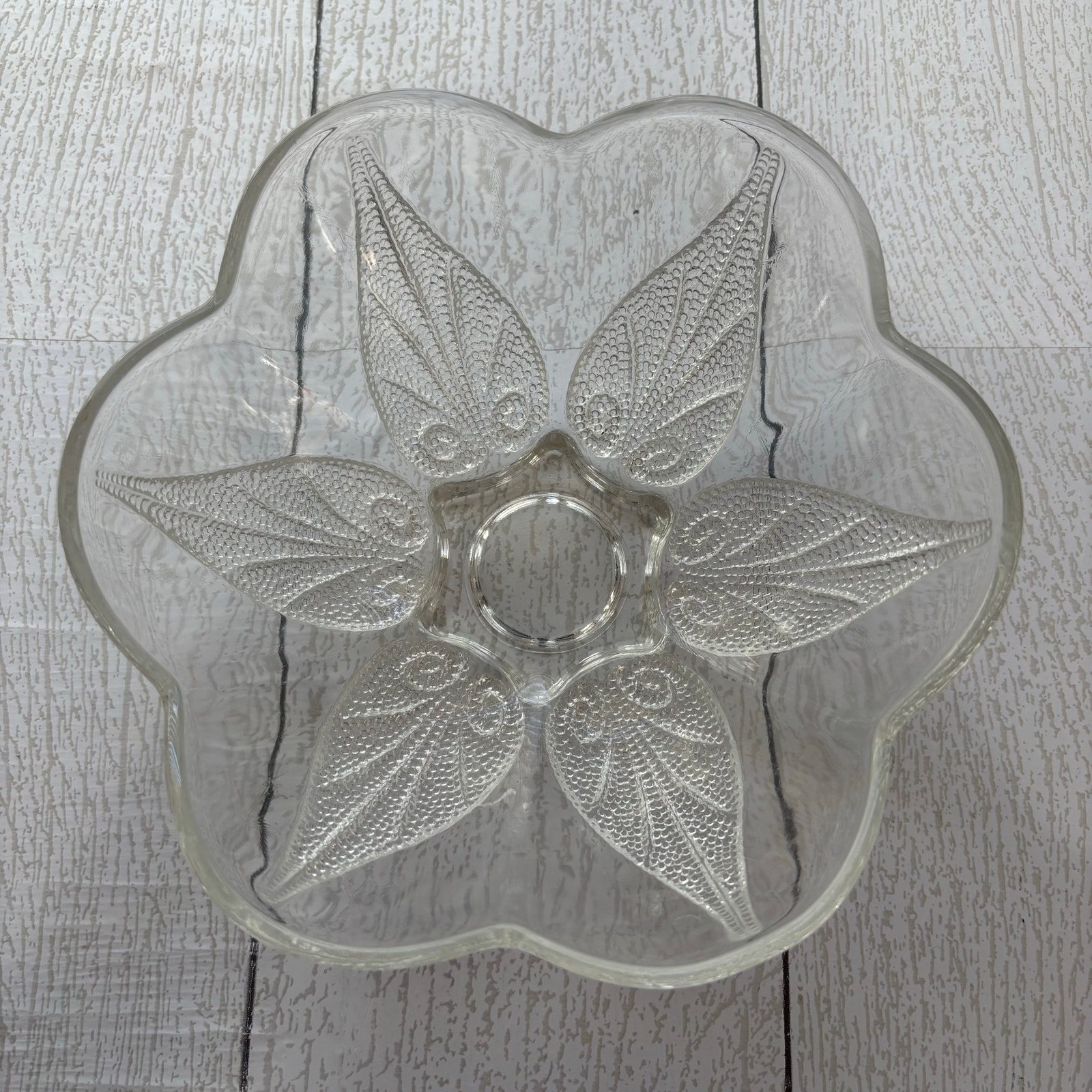 Vintage Textured Leaf Glass Bowl