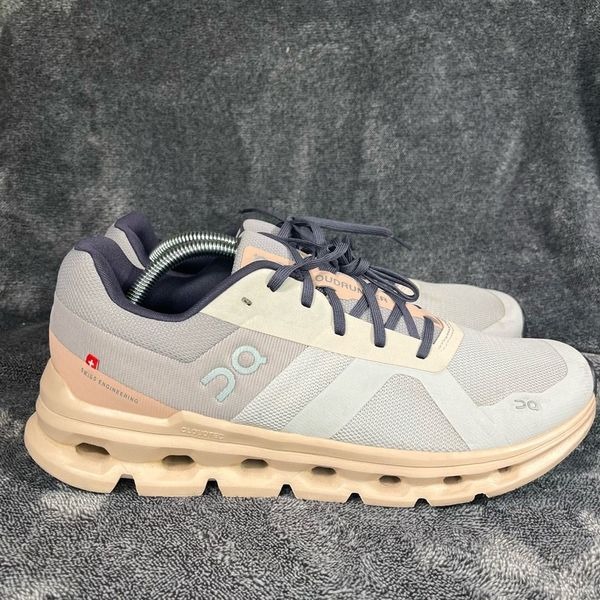 On Cloudrunner Frost Fade Women size 11