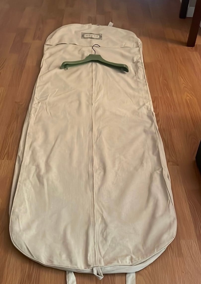 Gucci garment bag