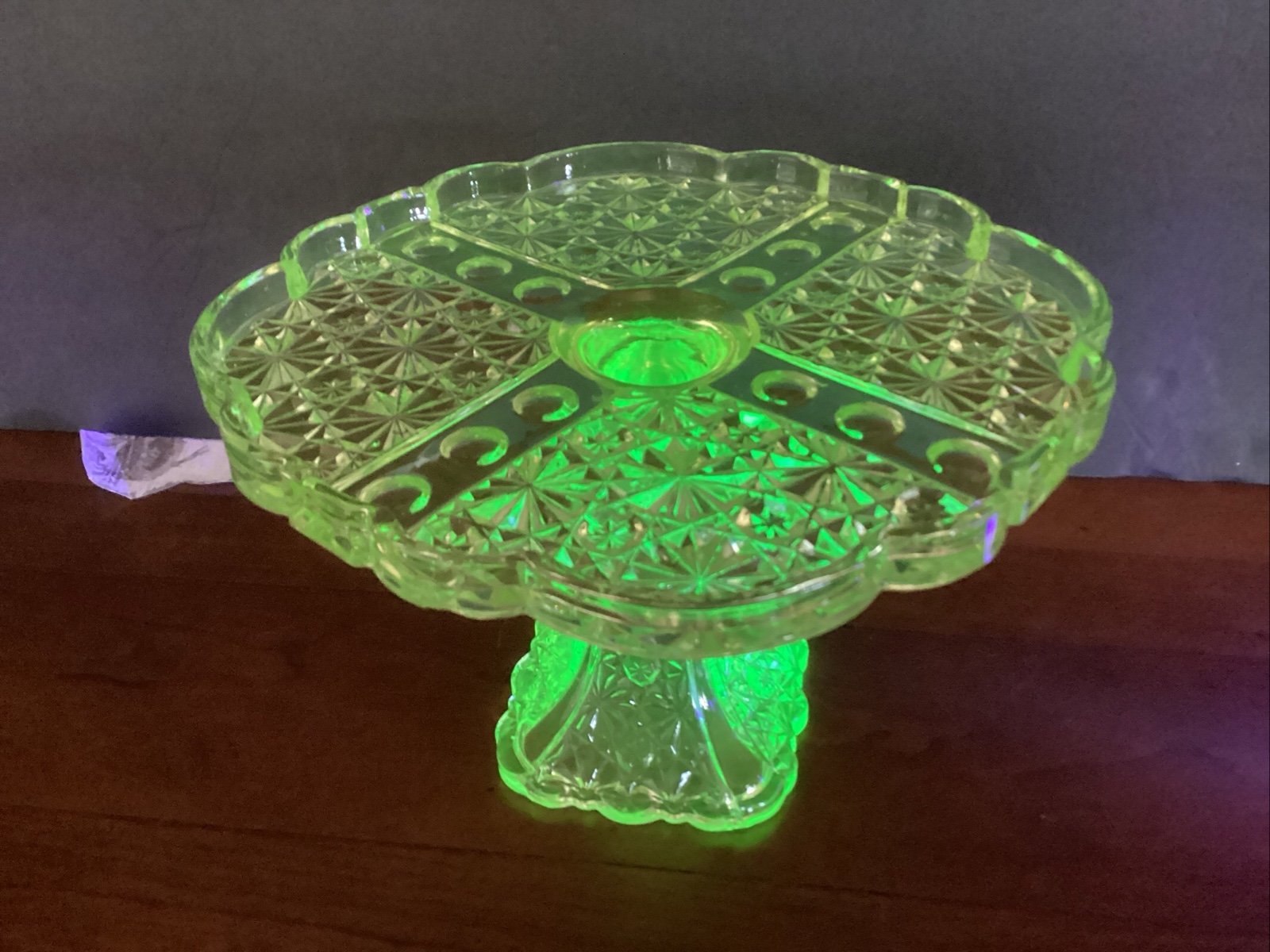 Vaseline Uranium Daisy & Button with Thumbprint Panel Pedestal Cake Stand Plate