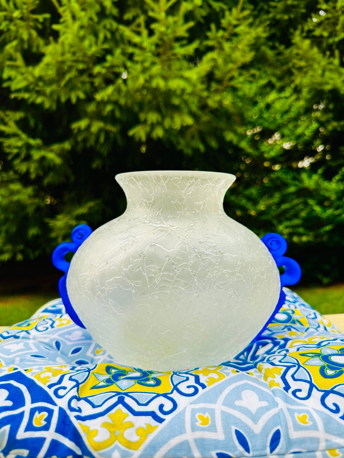 STUDIO ART FROSTED WHITE CRACKLE VASE w/ COBALT BLUE HANDLES