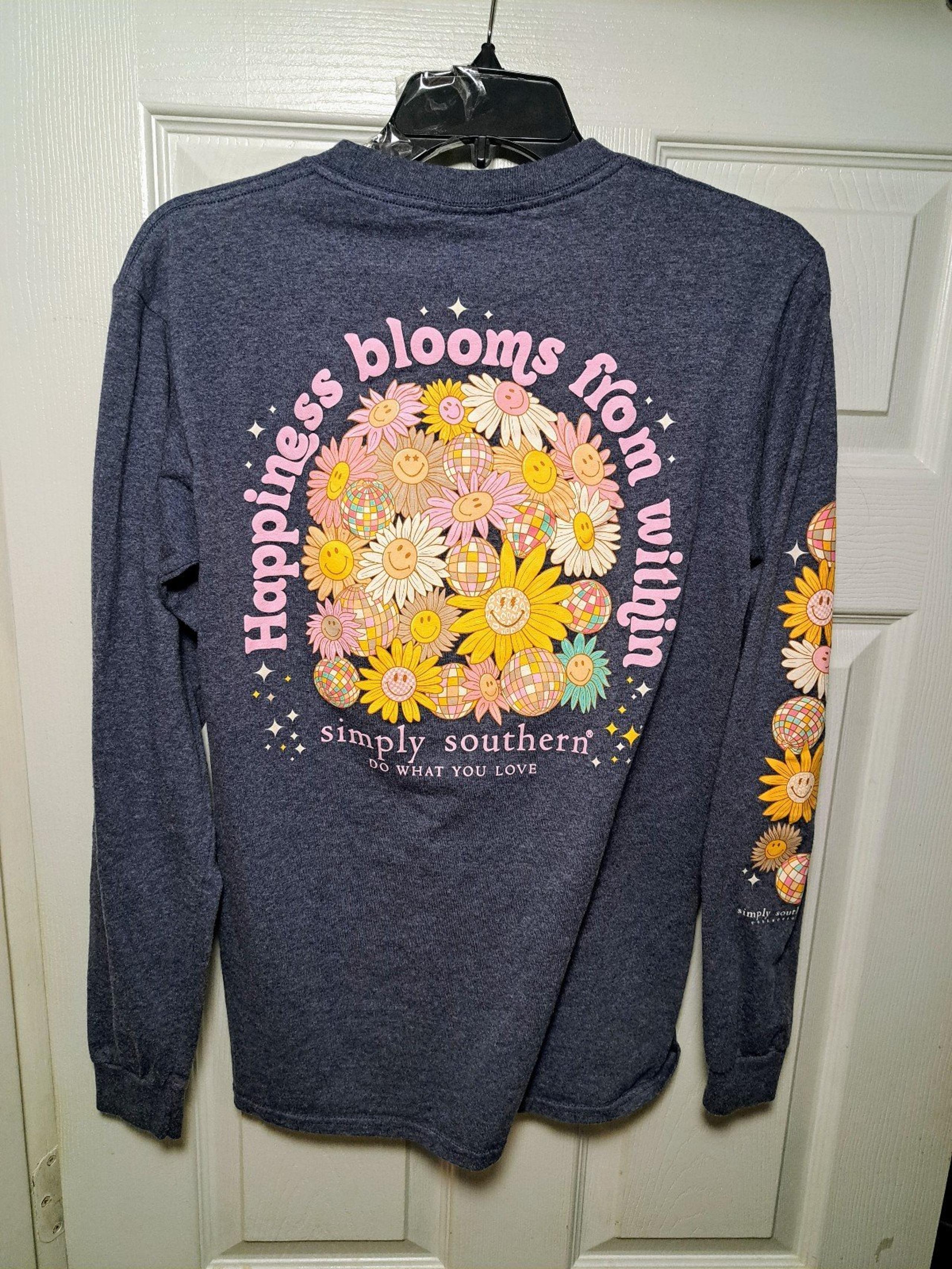 Simply Southern back sleeve collar graphics happiness blooms within size small