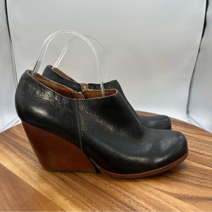 Kork Ease Holmes Ankle Booties Black Leather Block Wedge Chunky Women's 8M